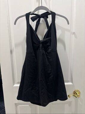 COCOSHIP Black One-Piece Halter Swimdress